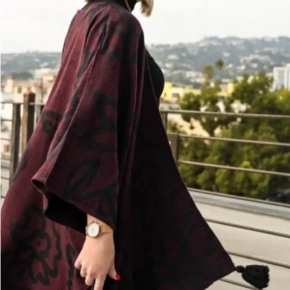 Cleobella sevigny capelet